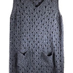Beulah  Sleeveless Sweater‎ Photo 0