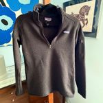 Patagonia Women's Better Sweater Black 1/4 Zip Fleece Sweater Sweatshirt size M Photo 3
