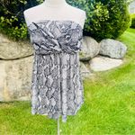Torrid  GREY SNAKESKIN PRINT STRAPLESS BABYDOLL TUNIC Photo 6