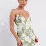 Selfie Leslie Floral Dress Photo 4