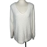 Old Navy White Fuzzy V-Neck Sweater Women's Medium – Cozy Soft Knit, Minimalist Photo 2