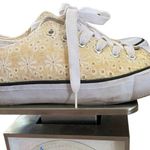 Twisted Low Top Sneakers Shoes Floral Cutout School Casual Sporty White Size 7 Photo 8