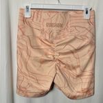 Gymshark Women's Peach Patterned Power Support Bike Shorts Size Large Photo 4