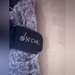 NC AI GRAY SLIPPER SIZE 8 unisex lippers appear to be a fluffy, possibly Photo 2