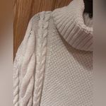 Madewell Cable Turtleneck Drop Shoulders Sweater in Antique Cream Size Medium Photo 7