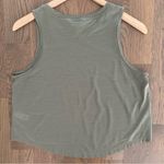 Athleta Vapor Sheer Round Neck Cropped Sleeveless Tank Moss Green Size Small Photo 5