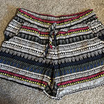 Bebop  Juniors Small Black Tribal Aztec Shorts Photo 0