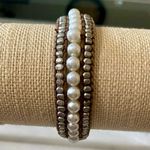 American Eagle  Outfitters Faux Pearl Bracelet Photo 0