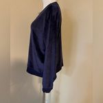 Honeydew Womens pullover crewneck sweater Long Sleeve size XL velour velvet Blue Photo 2