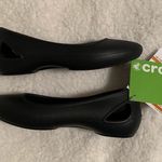 Crocs Women’s Laura Flats Photo 0