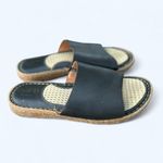 Born Women's Playa Basic Black Leather Slide Comfort Sandals sz 6 Beachy Summer Photo 2