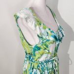 st. john's bay  Green Blue Floral Dress Size Medium Floral Knee-Length Dress Photo 4