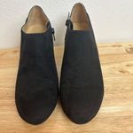 Naturalizer  Black Suede & Leather Ankle Booties Size 8.5 Photo 2