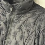 The North Face  PUFFER JACKET WOMEN XS BLACK FULL ZIP HOLLADOWN CROP 550 DOWN Photo 2