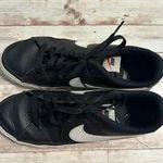 Nike  Court Legacy Sneaker Women's Size 10 Black White Leather Swoosh Photo 2