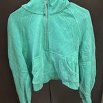 Lululemon Scuba Photo 0