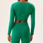 Girlfriend Collective  Top Crop Kinsley Long Sleeve Athletic Emerald Green Sz M‎ Photo 1