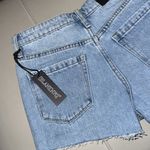 BLANK NYC NWT The Barrow High Rise Denim Shorts Size 25 Womens Distressed Raw Hem Photo 8