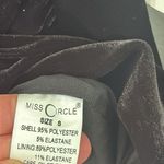 Miss Circle WINDSOR HAND Photo 6