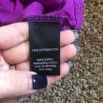 T Tahari T‎ Tahari small purple scoopneck blouse Photo 3