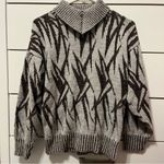 Vintage White & Brown Pattern Sweater Size M Photo 1