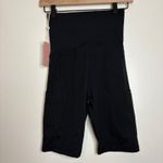 Quince Ultra Form Black Maternity Postpartum Bike Shorts XS Size undefined Photo 4