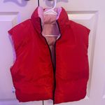 Cropped Puffer Vest Pink Photo 1