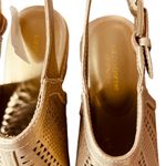 Liz Claiborne NWT Hanalei Gold Laser Cutout Wedge Sandals Sz 7M Photo 4