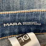 DL1961  Mara Instasculpt Straight Ankle Denim Blue Jeans Fringe Hem EUC Sz 25 Photo 2