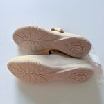 JSPORT Women’s Mary Jane Shoes Cream Beige Casual Flats Arch Support Sz 10 New Tan Photo 3