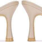 Cape Robbins - Nude Concur Transparent Square Open Toe Heel with Gold Link & Bow Photo 4