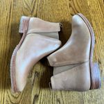 Nisolo Eva Everyday Chelsea Leather Ankle Boots | Size 7.5 Tan Photo 4