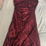 B. Smart red  dress Photo 0