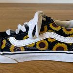 Vans  Old Skool Low Tops – Sunflower Print – Size 5 Photo 0