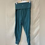 Lululemon  Align Super-High-Rise Ribbed-Waist Jogger size 6 Photo 1