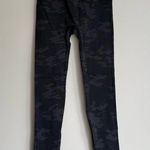 Spanx Look at Me Now Seamless Cropped Legging Size Small Photo 5