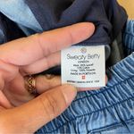 Sweaty Betty Twilight 7/8 Chambray Joggers Photo 9