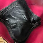 Black E Initial‎ Shoulder Purse Photo 7