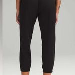 Lululemon Soft Jersey Classic-Fit Mid-Rise Cropped Jogger Photo 4