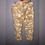 Citizens of Humanity Leah Camo Print Pant (30) Photo 7