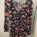 American Eagle β π¦
FLORAL πΊ ROMPER size medium Photo 0