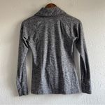 Beyond Yoga  Pullover Athletic Button Neck Top w/ Pockets Women's Size S Photo 4