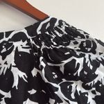 Rafaella  100% Linen Black White Floral‎ Tunic Top - Size Medium Photo 6