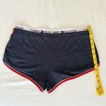 Tommy Hilfiger  UO Exclusive Retro Shorts - Navy - M Photo 10