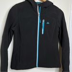 Snozu  Performance Jacket with Hood Woman’s Size Small Fitted Lightweight Black Photo 1