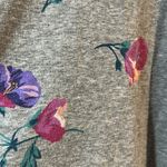 Old Navy Crew Neck Photo 3