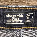 Abercrombie & Fitch High Rise Dark Wash Short Jean Shorts Size 28/6 Photo 2