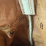 Ariat  Tan And Cream Cowboy Boots Size 7.5 B Photo 7