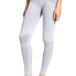 Athleta Size Small Light Grey High-Rise Flurry Base Layer Leggings Photo 0