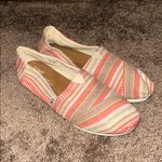 Toms TTOMS Alpargata Classic slip-on shoes striped coral and white Photo 1